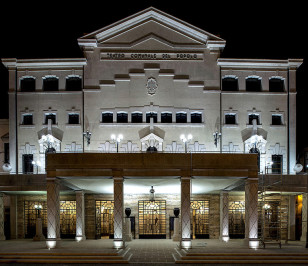 RESTAURO TEATRO COMUNALE DI ADRIA